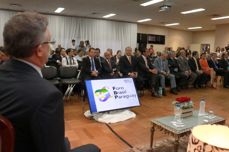 Atraer inversiones extranjeras para Asunción