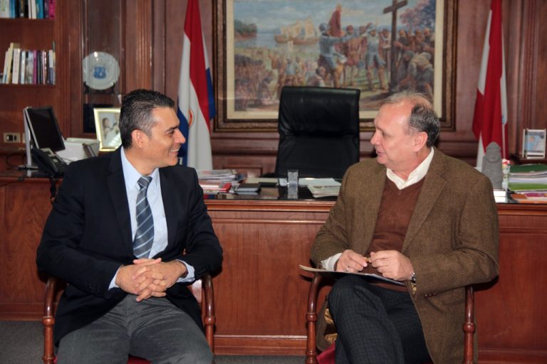 Embajador Costarricense y el Intendente Ferreiro hablaron de cooperaciones futuras