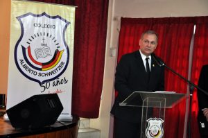 Conmemoración por el 50ª Aniversario del Colegio Alberto Schweitzer contó con la presencia del intendente Ferreiro