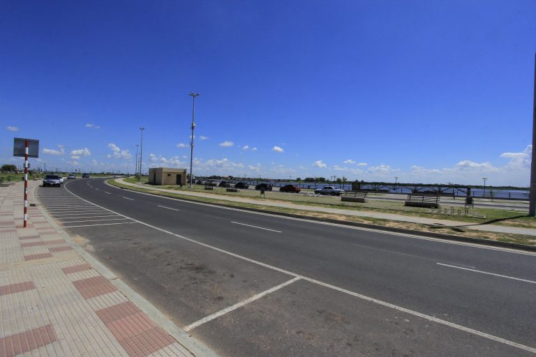 No debe haber motivos de intranquilidad en la Chacarita por construcción del Parque Lineal, afirmó el titular de la Franja Costera de Asunción