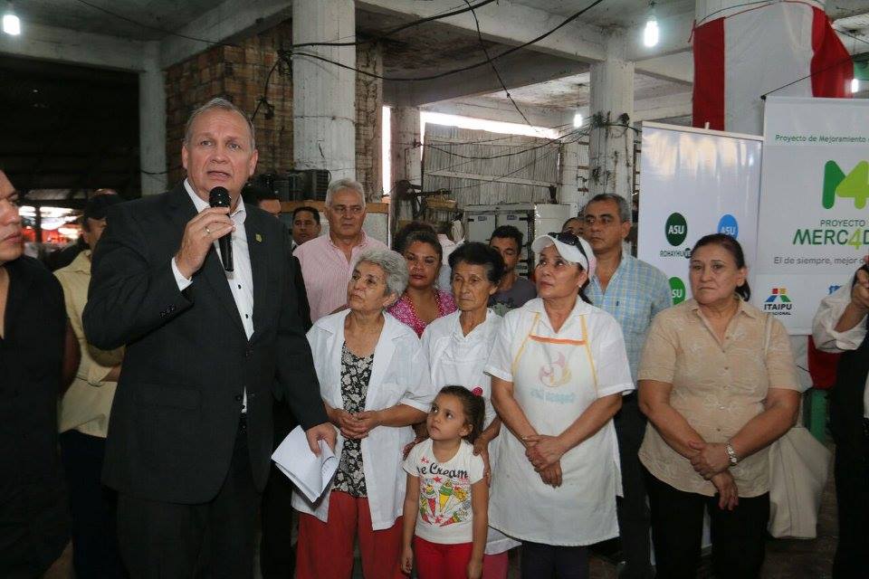 Plan Operativo de Fin de Año 2016 del Mercado Municipal Nº 4 fue lanzado por el intendente Ferreiro