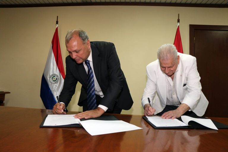Cruz Roja Paraguaya y la Municipalidad formalizan importante alianza interinstitucional