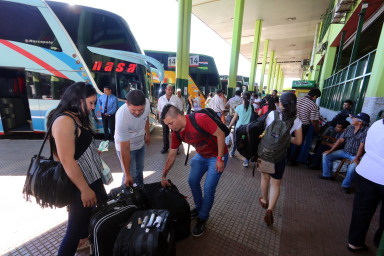 La Terminal de Ómnibus de Asunción ya recibió a más de 360.000 personas