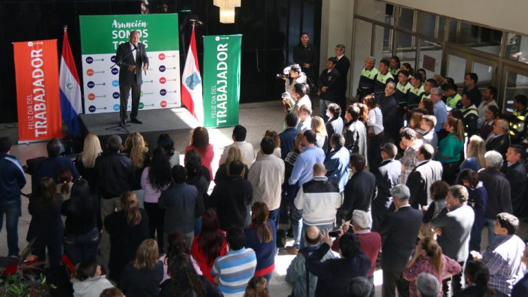 Intendente Ferreiro felicitó a los funcionarios municipales por el Día del Trabajador