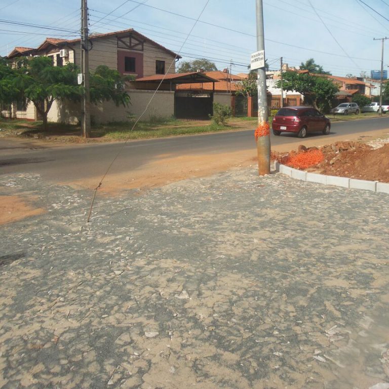 Barrio Mburucuyá luce nuevo panorama con la culminación del empedrado de las calles recuperadas
