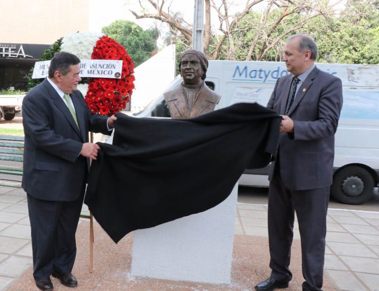 Espacio cívico en honor al héroe mexicano José María Morelos fue reinaugurado en el paseo central de la avenida Santa Teresa