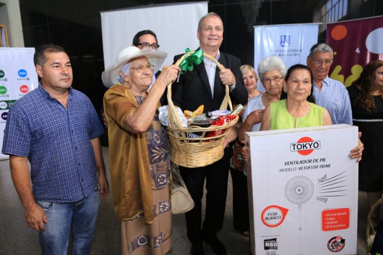 Pesebres Ecológicos fueron premiados en la Municipalidad de Asunción