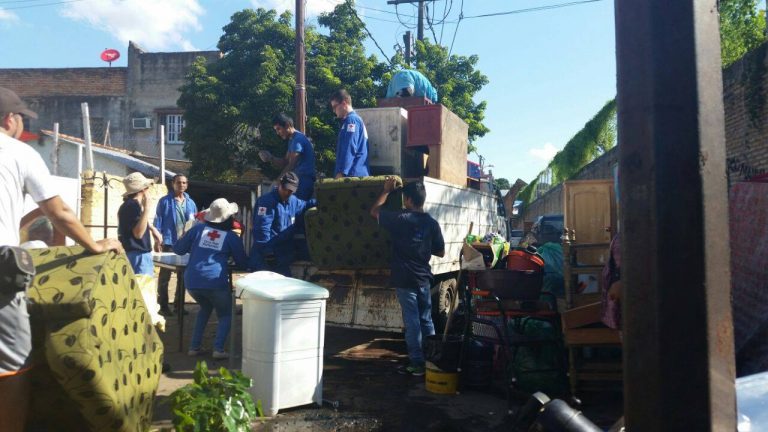 2.580 familias ribereñas ya fueron reubicadas en refugios por la municipalidad de asunción
