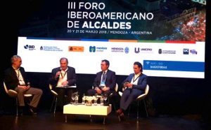 Coordinación metropolitana entre sector público multinivel es el tema abordado por el Intendente Ferreiro, en el marco del “III Foro Iberoamericano de Alcaldes”
