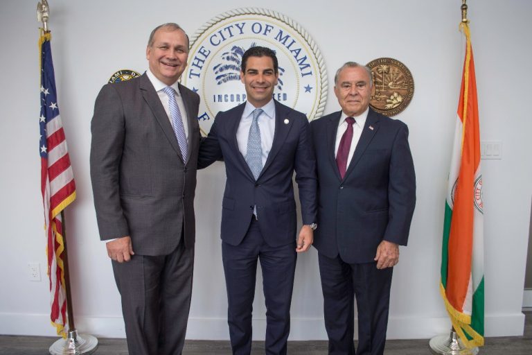 Importante alianza entre la ciudad de Miami y Asunción se concretó con la firma de un convenio de hermanamiento