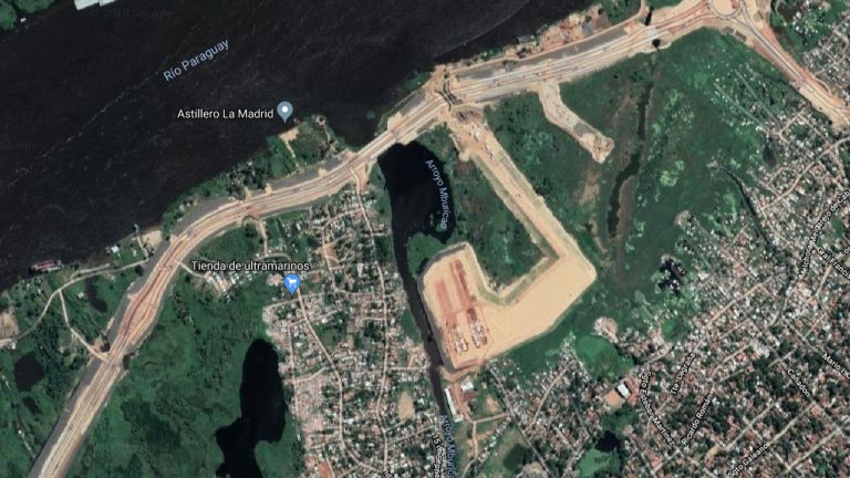 Municipalidad verifica denuncia de contaminación de cuenca del arroyo Mburicao