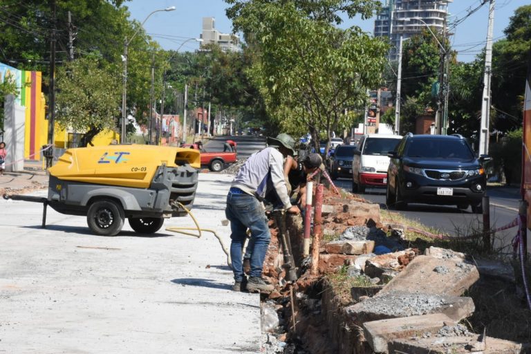 Avanzan mejoras de avenida Santísima Trinidad