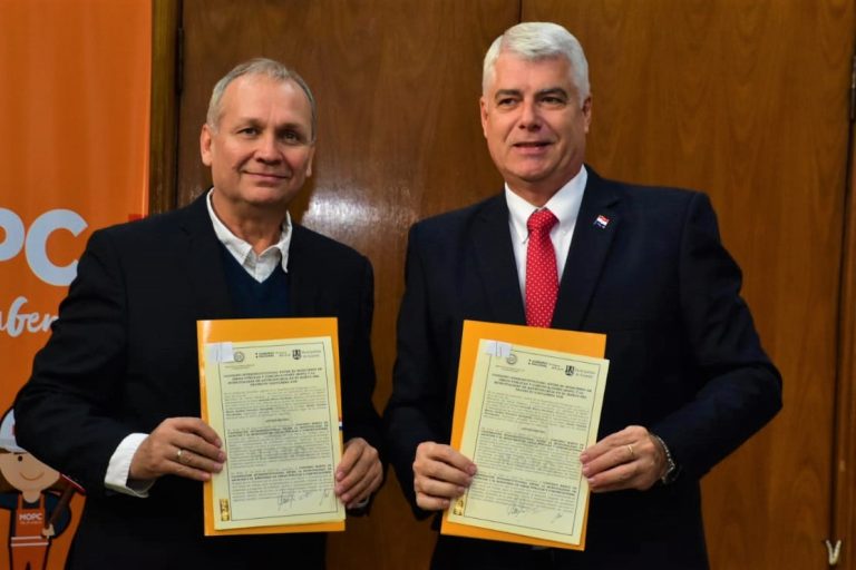 Municipalidad y MOPC firman histórico convenio