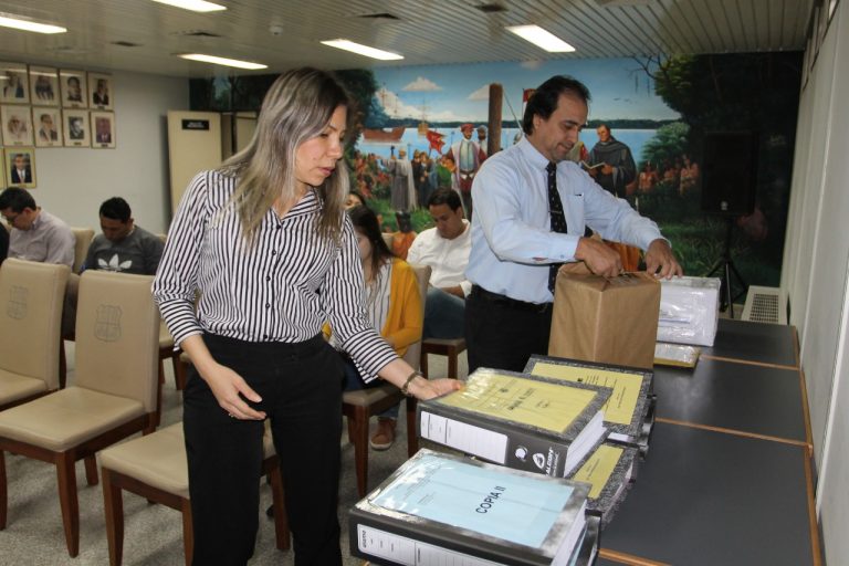 Municipalidad de Asunción realiza apertura de sobres de ofertas para la Reconstrucción de la Terminal de Ómnibus de Asunción