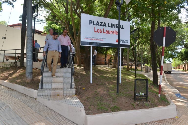 Intendente de Asunción verificó obras de la Plaza Lineal Los Laureles