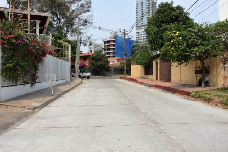 Municipalidad procederá a colocar la carpeta final de pavimento asfáltico en la Calle Cañada a finales de esta semana