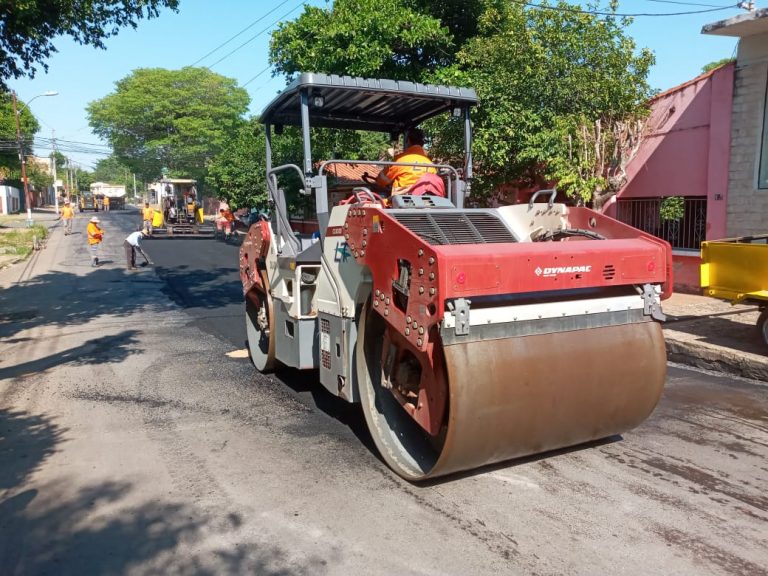 Culminaron trabajos de mejoramiento vial de las calles San Cosme y Santiago en el barrio Jara