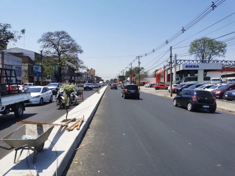 No paran los trabajos en Eusebio Ayala para brindar a la ciudadanía una avenida totalmente renovada