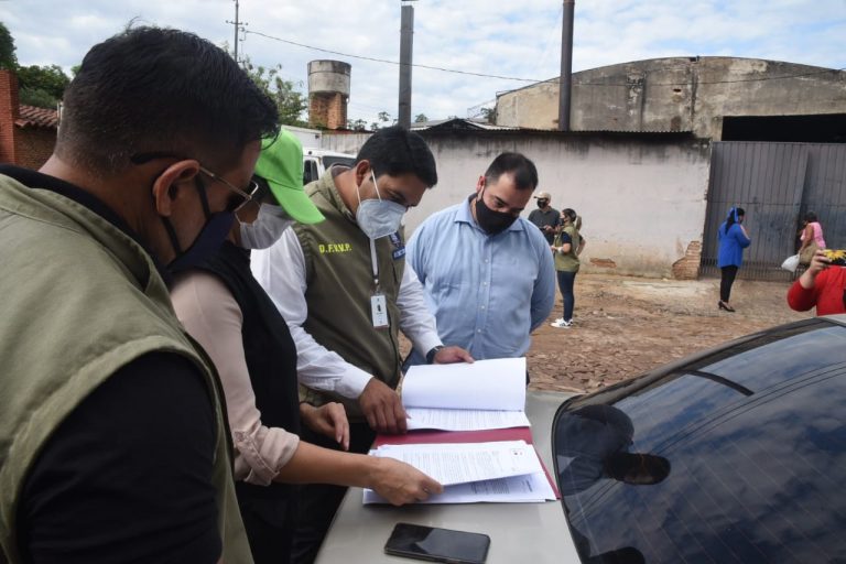 Comuna de Asunción clausura temporalmente dos procesadoras de menudencias que operaban con graves contravenciones a leyes ambientales