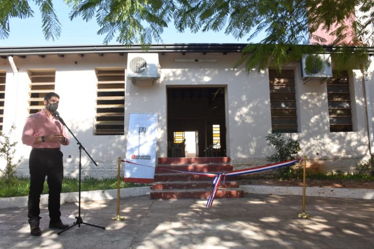 Intendente de Asunción inauguró mejoras en la Iglesia Medalla Milagrosa de la comunidad zeballense