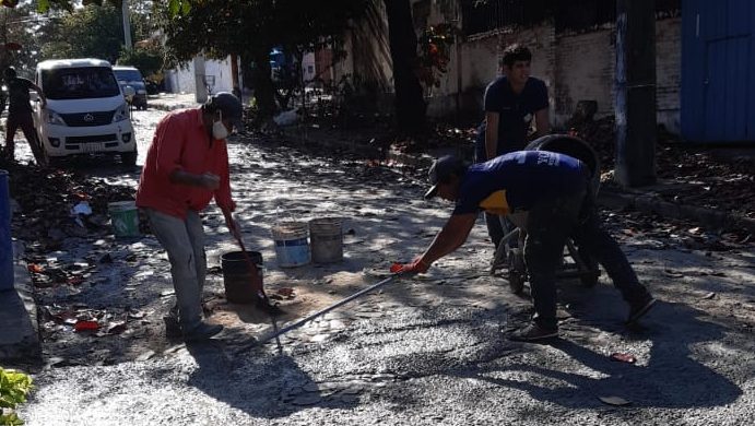 Municipalidad repara empedrado de 7.406 metros cuadrados en la calle Alberdi del barrio Obrero