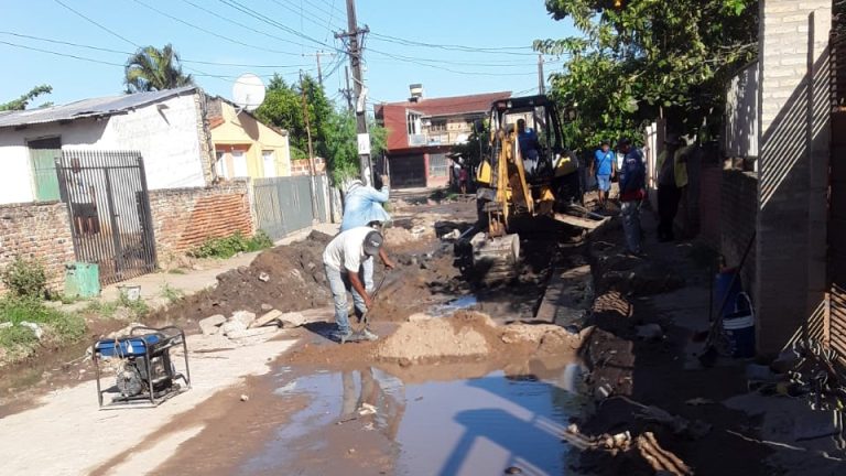 En 38º Proyectada, del barrio San Cayetano, van completando pavimento de hormigón hidráulico