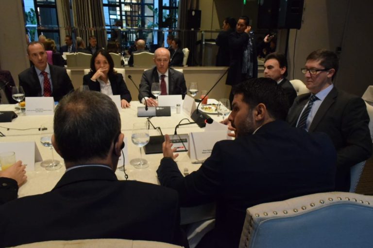 El Intendente de Asunción Oscar Rodríguez se reunió con delegados del Banco Mundial y conversaron sobre el proyecto de los Bañados