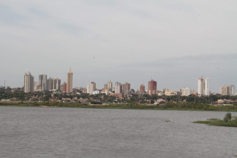 Municipalidad realiza monitoreo permanente del comportamiento del río Paraguay expectante ante la posibilidad que el fenómeno del Niño genere severas inundaciones en Asunción