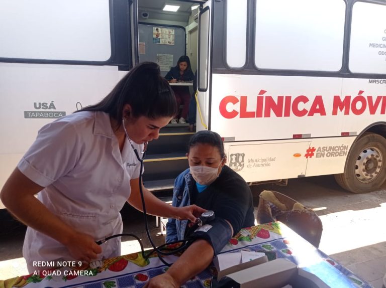 Policlínico Municipal refuerza recomendaciones ante enfermedades frecuentes en verano y anuncia retorno de la clínica móvil en marzo