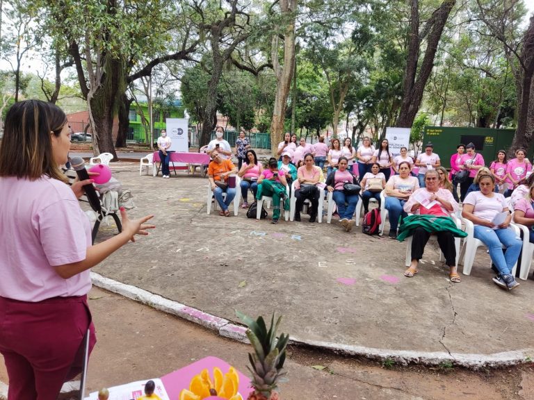 En el Día Internacional de la Lucha contra el Cáncer de Mama se brindó una Jornada de Asistencia Integral en el Parque Caballero