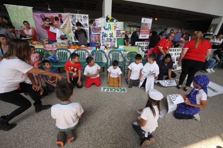 Municipalidad de Asunción celebra la «Expo Niñez» para promover los Derechos de los Niños y Adolescentes