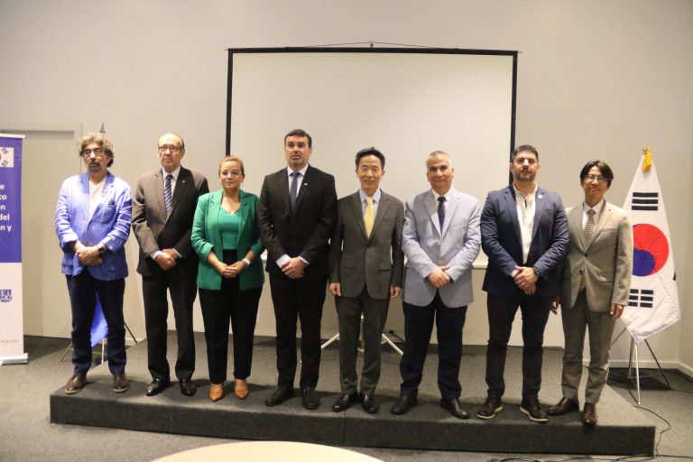 Presentaron Informe Final del Plan Maestro de Transporte Público y Avances del Instituto de Investigación de Tecnología Vial