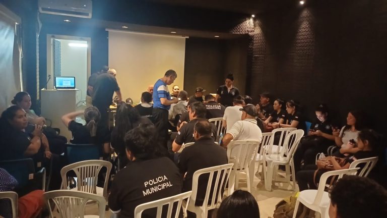 Capacitan a funcionarios municipales encargados del área seguridad