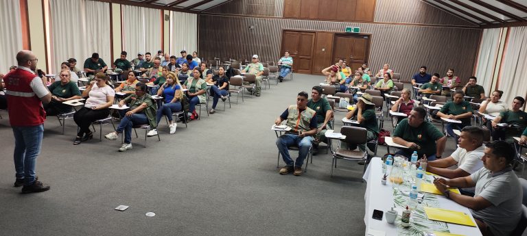 Capacitación a funcionarios de Gestión de Riesgos de Desastres en la Municipalidad de Asunción
