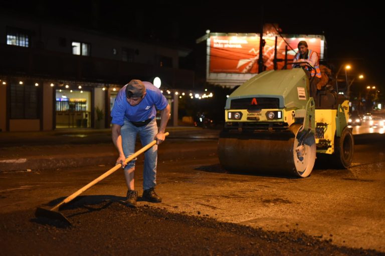 Avanzan los trabajos en el marco del proyecto de mejoramiento vial de la avenida Fernando de la Mora
