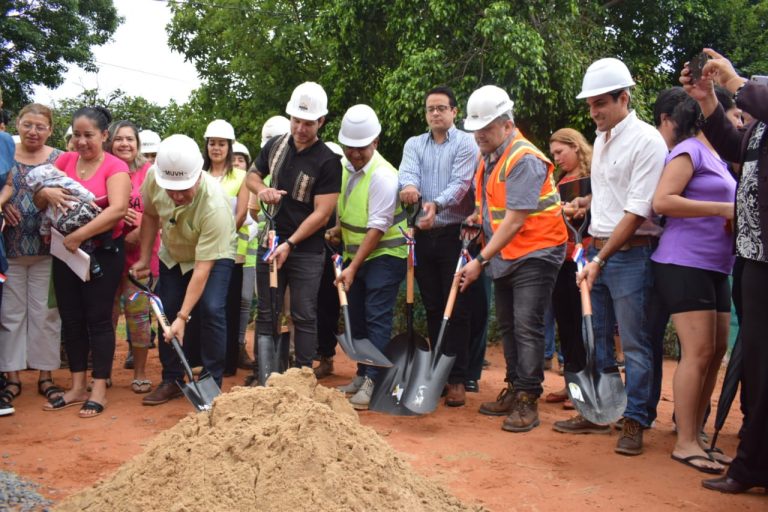 Gobierno Nacional dio palada inicial para la Construcción de 56 Viviendas Habitacionales para vecinos del Barrio Chacarita Alta