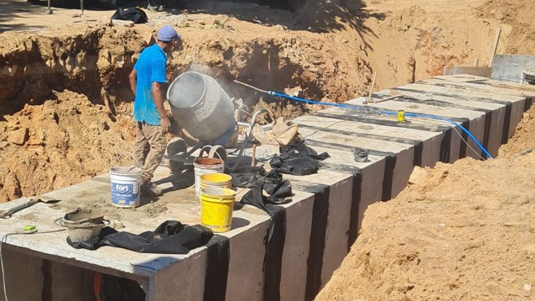 No paran trabajos del lote 2, de la avenida Molas López, con la construcción de registro que unirá bocacalle de las calles Whytehead y Vía Férrea