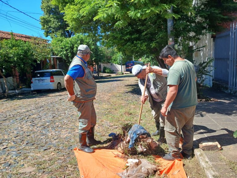 100 manzanas de los barrios San Pablo e Hipódromo fueron limpiadas en minga ambiental contra el dengue y la chikungunya
