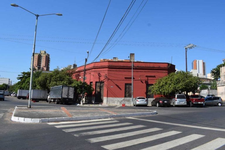 Una calle de Asunción recuerda al primer gobernador americano, Hernando Arias de Saavedra