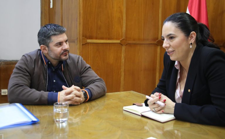Intendente de Asunción y Ministra de Obras Públicas hablaron sobre varios proyectos para la capital del país que serán ejecutados conjuntamente