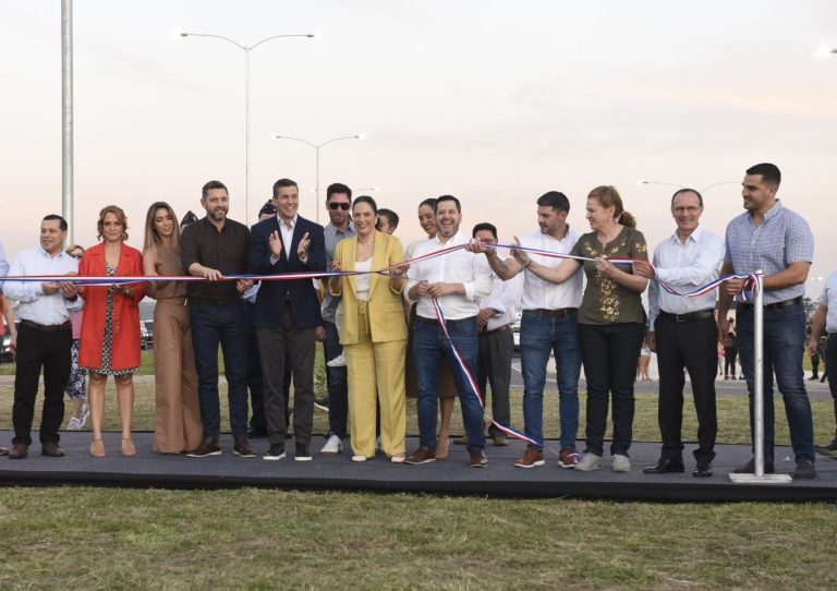 Inauguran flamante Costanera Sur de 8,1 Km que se extiende desde la avenida Colón hasta el Cerro Lambaré