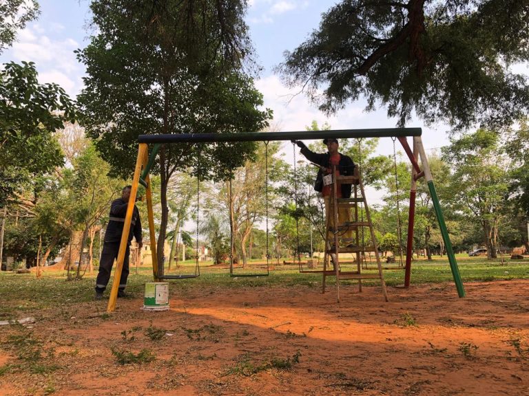 La Dirección de Servicios Urbanos de la Municipalidad de Asunción lleva adelante un plan de revitalización de plazas ubicadas a diversos puntos de la ciudad