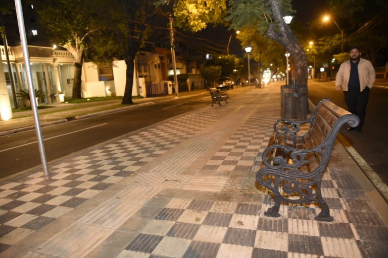 La avenida Carlos Antonio López luce radiante con las mejoras inauguradas y con vecinos satisfechos por los trabajos ejecutados por la Municipalidad de Asunción
