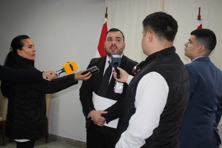 Municipalidad de Asunción investiga a agentes de la PMT por presunta coima y avanza con implementación de cámaras corporales