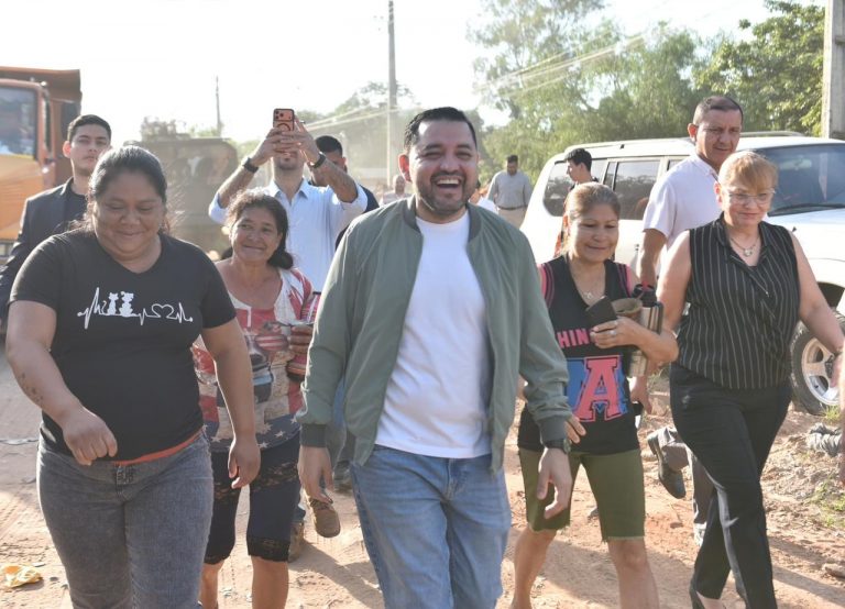 Municipalidad de Asunción y Gobierno Nacional lanzan operativo conjunto contra vertederos clandestinos