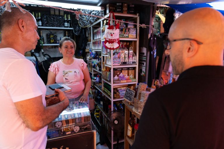 Gobierno de la Ciudad de Asunción impulsa “Battilana de Noche” para ofrecer horarios extendidos en el Mercado 4 e impulsar ventas