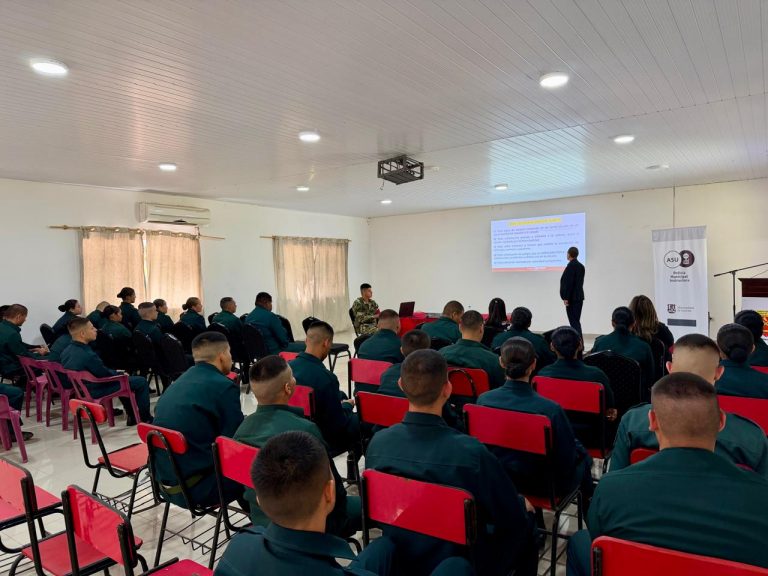 La Dirección de la Policía Municipal Instructora capacita a personal de instituciones castrenses en seguridad vial