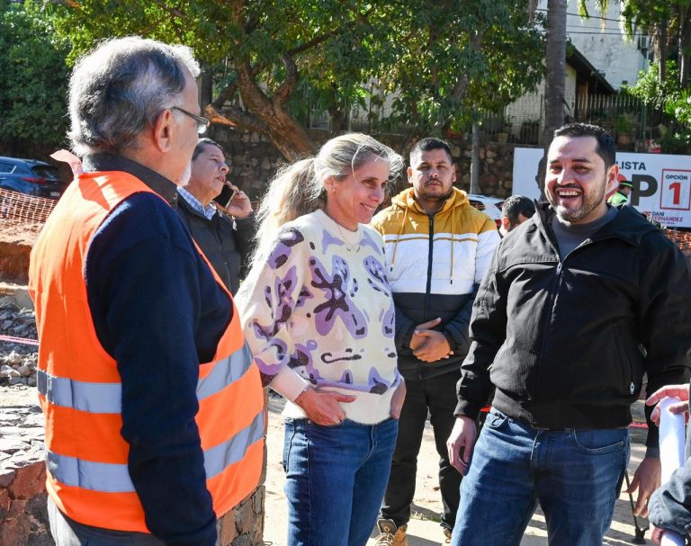 Intendente Luis Bello verificó avances de las obras de desagüe pluvial en la Cuenca Santo Domingo