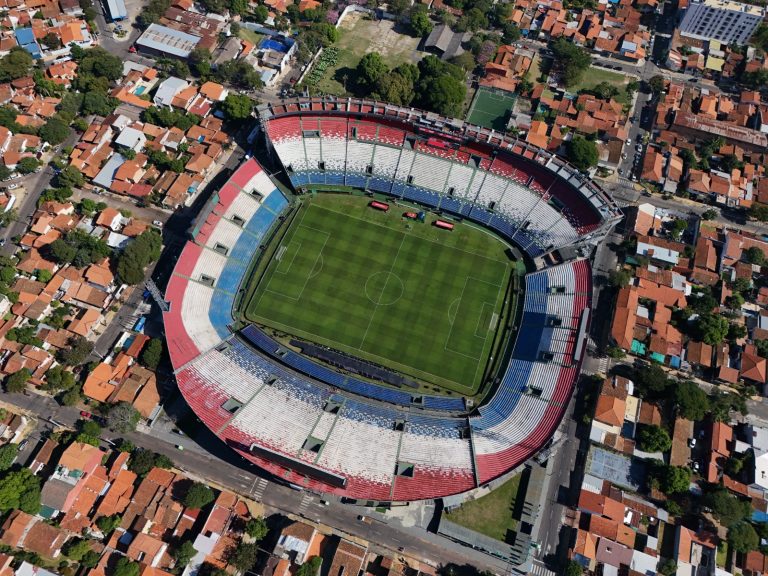 Municipalidad despliega operativo especial de control y seguridad para la despedida de la Selección Paraguaya en el Defensores del Chaco