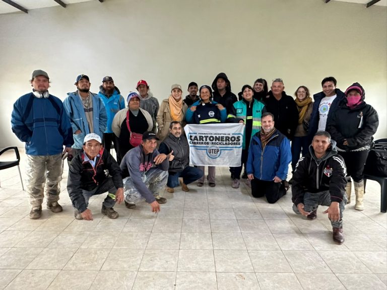 Recicladores de Cateura fortalecen su proceso de organización tras importante encuentro con referentes latinoamericanos del sector